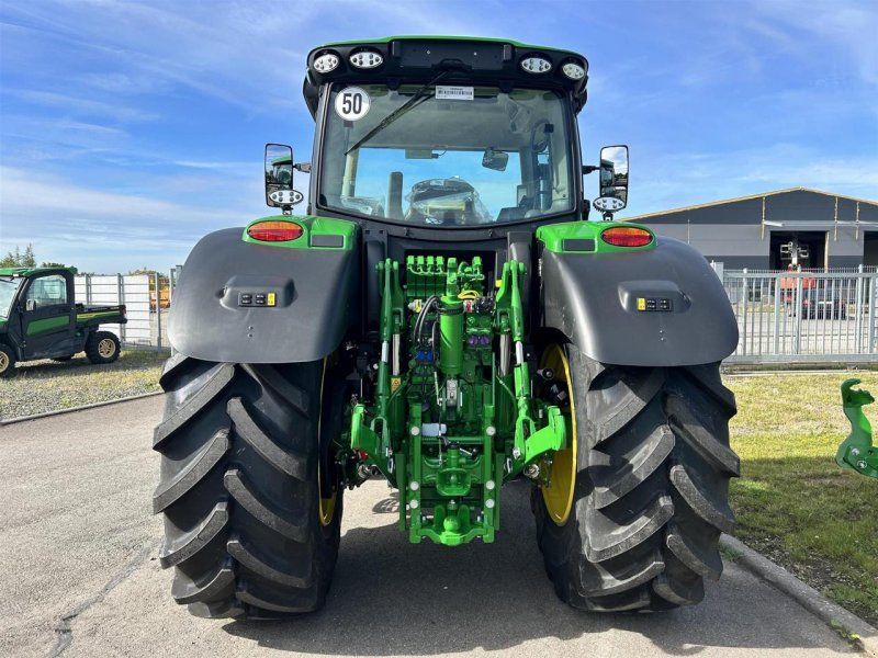 John Deere 6R 185