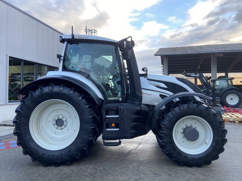 Valtra T215 Direct