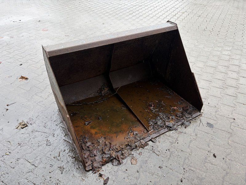 Schaufel 1200mm Schäffer Thaler Aufnahme