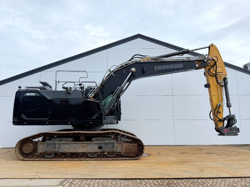 Liebherr R930 LC V - FULL SPEC / OilQuick / Joystick Ride