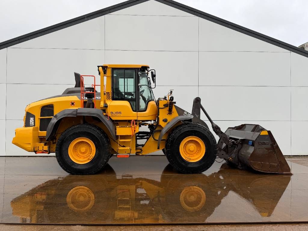 Volvo L120H - 3rd Function / Weight System