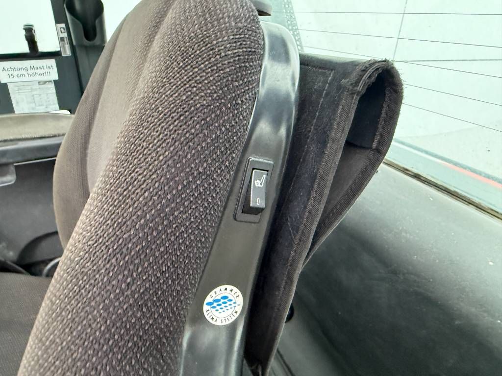 Linde H70D - Duplex / Side Shift / Fork Positioners