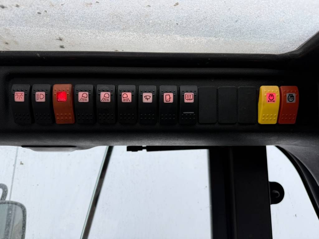 Linde H70D - Duplex / Side Shift / Fork Positioners