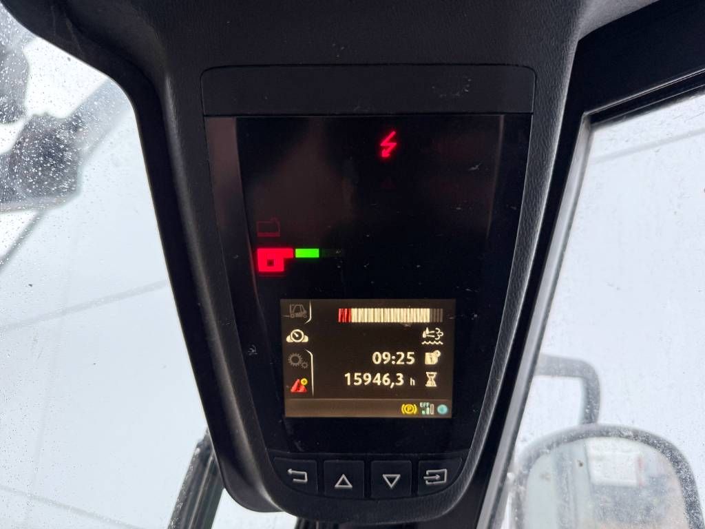 Linde H70D - Duplex / Side Shift / Fork Positioners