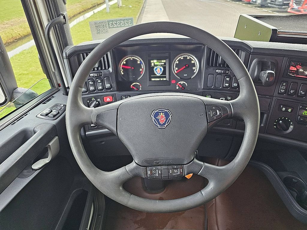 SCANIA R490
