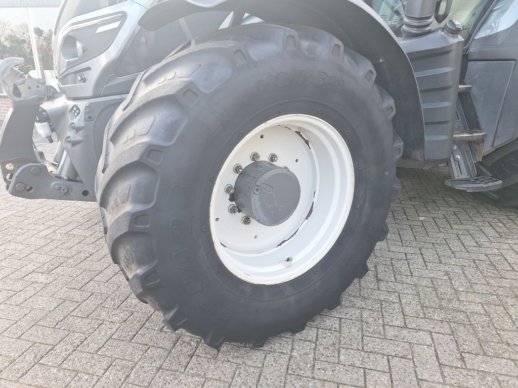 Valtra T214 DIRECT