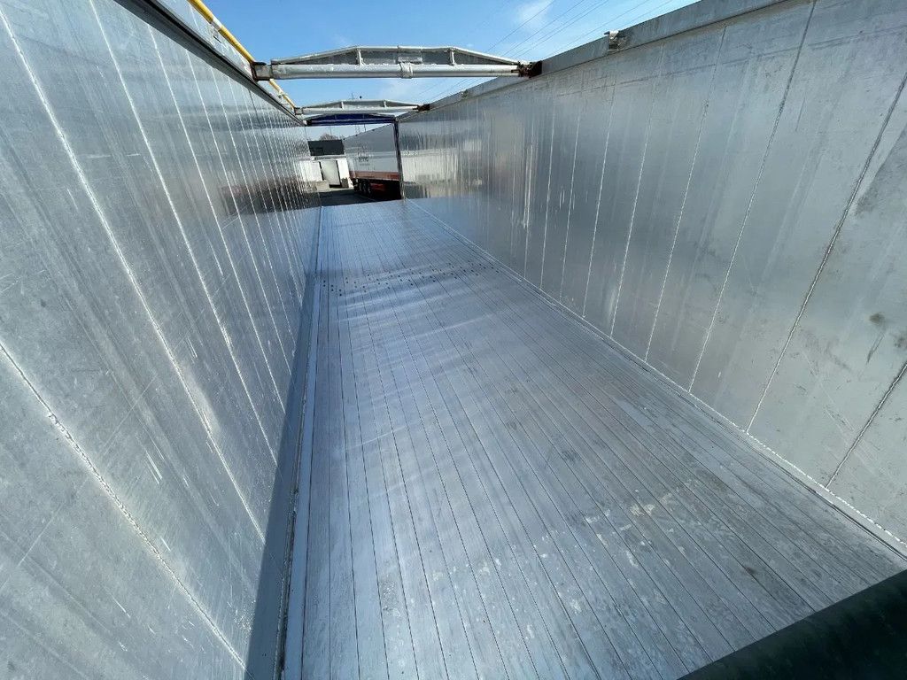 Serrus Agrar 66m3 Walkingfloor Cargo Floor 360H