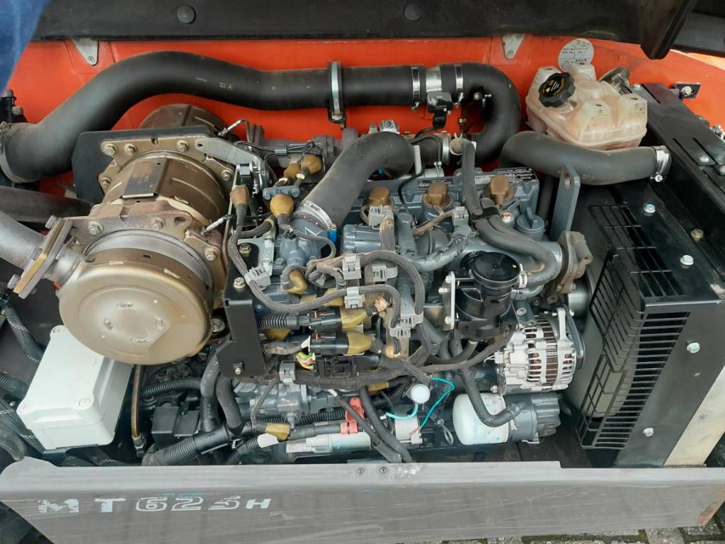 Manitou MT 625 Verreiker Loader 75PK