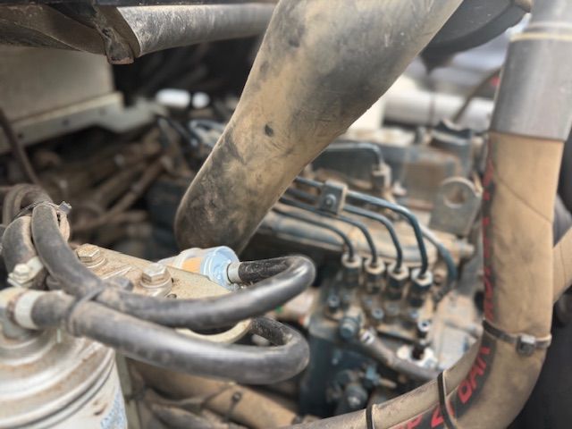 Giant G2500 HD Xtra bj2020 1700u Minishovel Kniklader