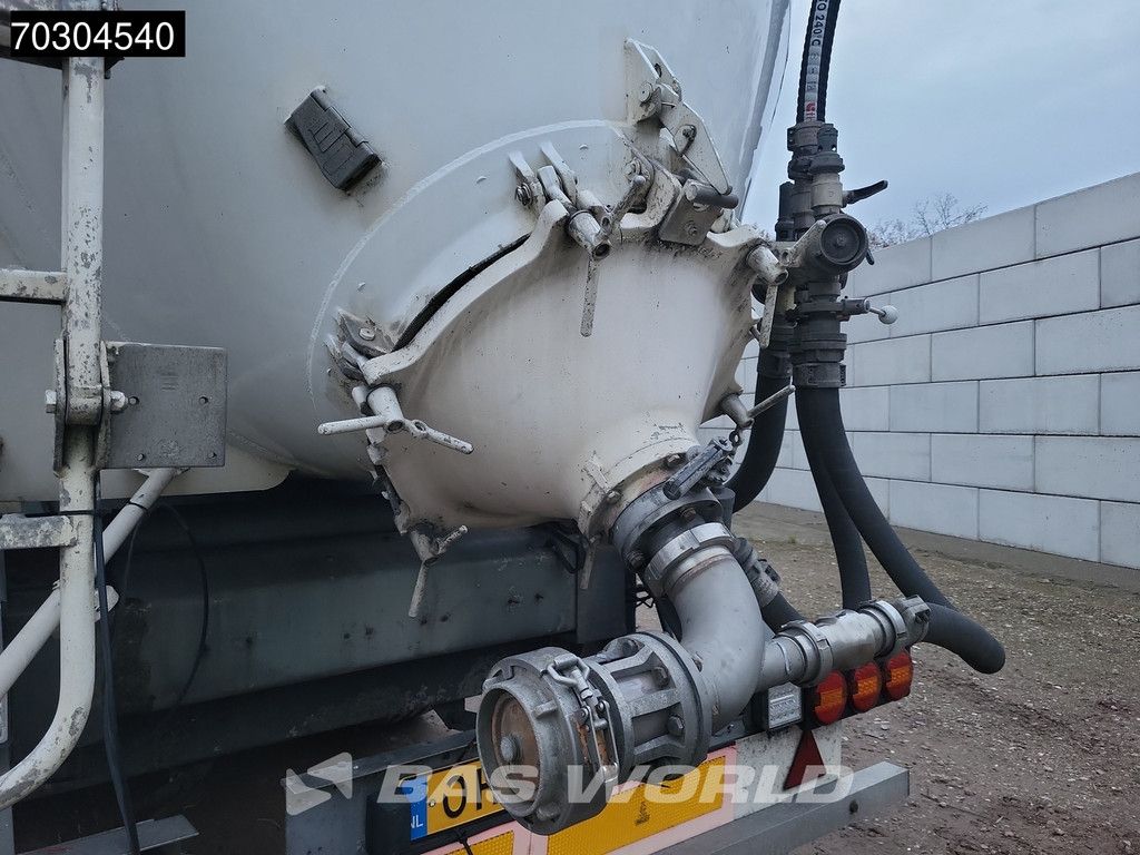 Benalu Benalu 60M3 3 axles TUV 02/26 60m3