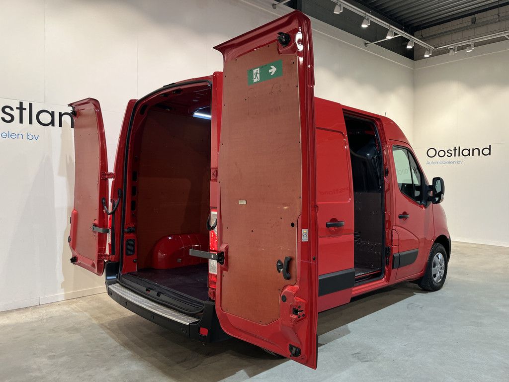 Opel Movano 2.3 Turbo L1H2 150 PK / Euro 6 / Airco / Cruise Control / CarPlay / Navigatie / PDC / 82.600 KM !!