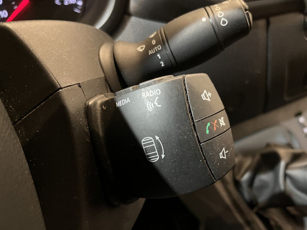 Opel Movano 2.3 Turbo L1H2 150 PK / Euro 6 / Airco / Cruise Control / CarPlay / Navigatie / PDC / 82.600 KM !!