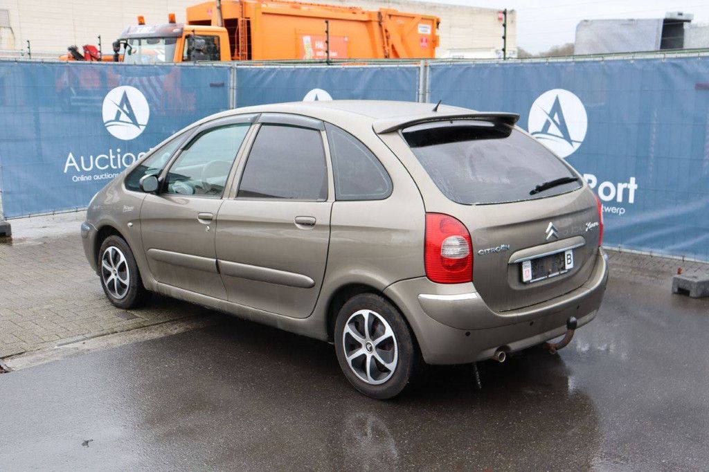 Passenger car Citroën Xsara Petrol 110hp 2008 (Margin)
