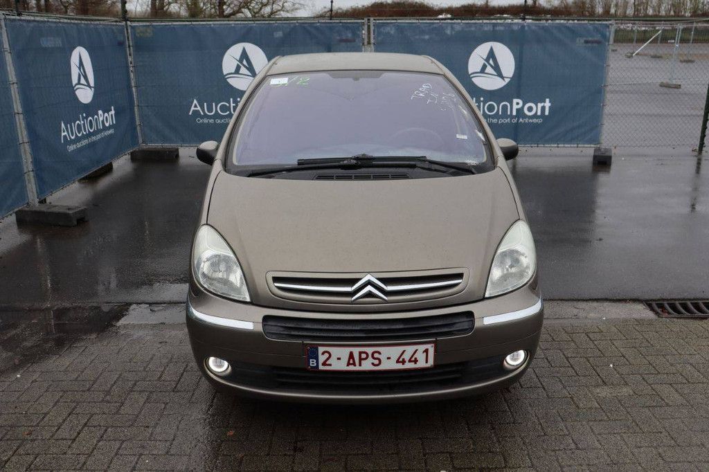 Passenger car Citroën Xsara Petrol 110hp 2008 (Margin)