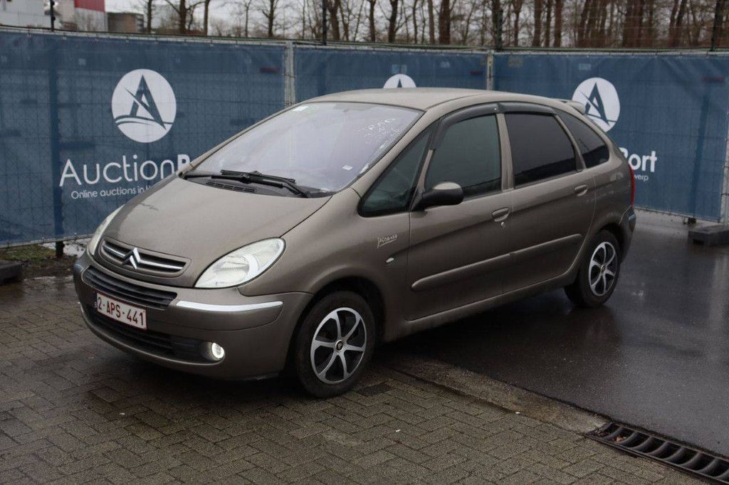 Passenger car Citroën Xsara Petrol 110hp 2008 (Margin)