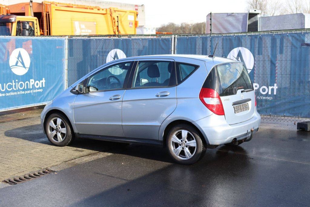 Passenger car Mercedes-Benz A150 Petrol 95 hp 2009 (Margin)