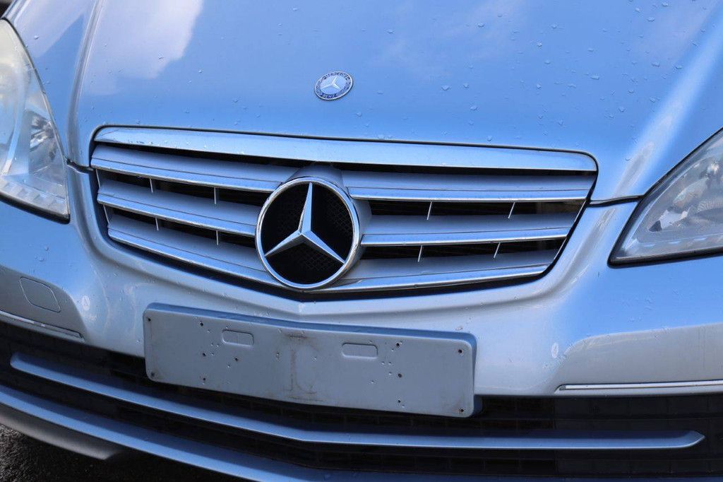 Passenger car Mercedes-Benz A150 Petrol 95 hp 2009 (Margin)