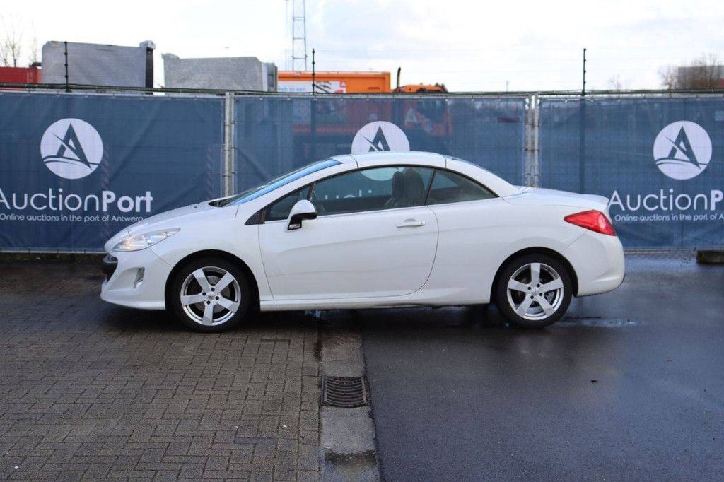 Convertible Peugeot 308 Petrol 150hp 2009 (Margin)