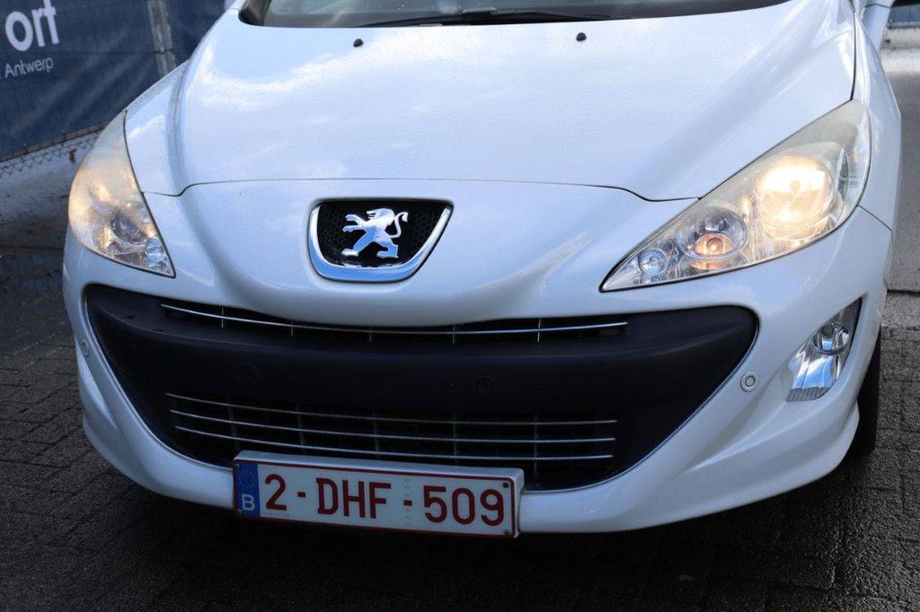 Convertible Peugeot 308 Petrol 150hp 2009 (Margin)
