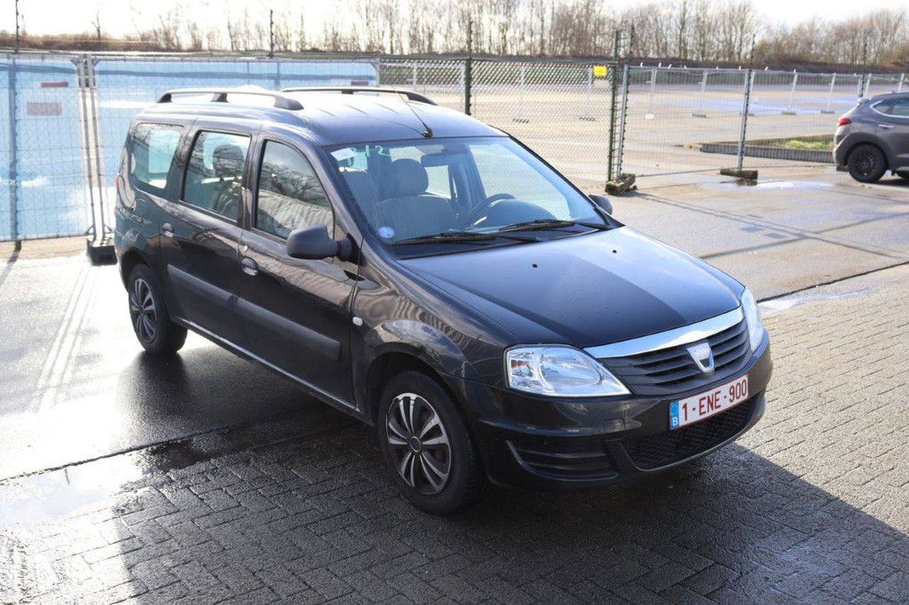 Pkw Dacia Logan Benzin 85 PS 2011 (Margin)