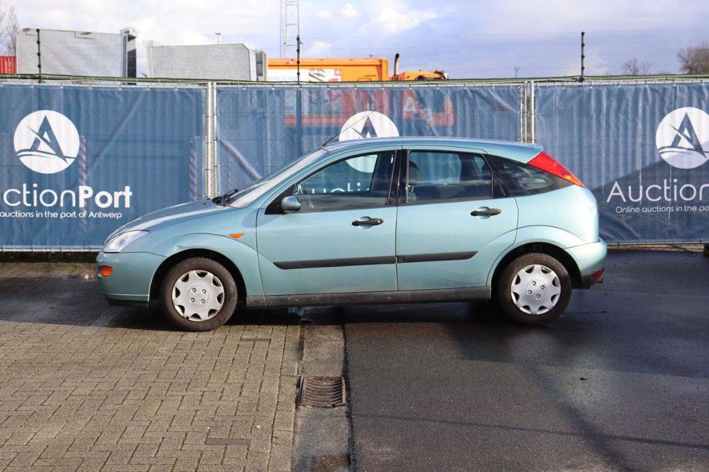 Pkw Ford Focus Benzin 80 PS 2000 (Marge)