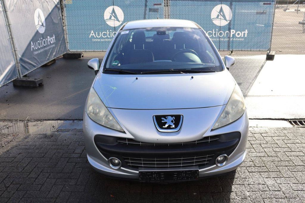 Passenger car Peugeot 207 Petrol 110 hp 2006 (Margin)