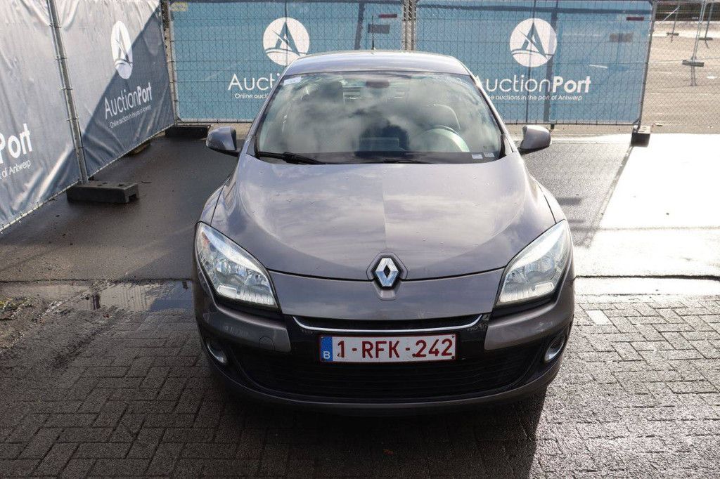 Passenger car Renault Mégane Diesel 90 hp 2011 (Margin)