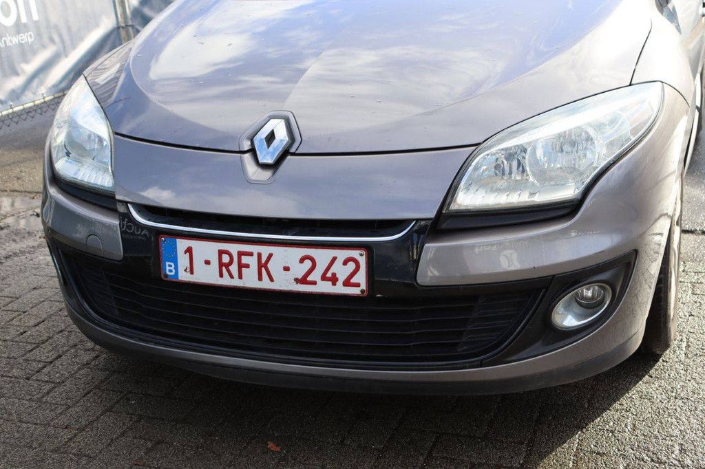 Passenger car Renault Mégane Diesel 90 hp 2011 (Margin)