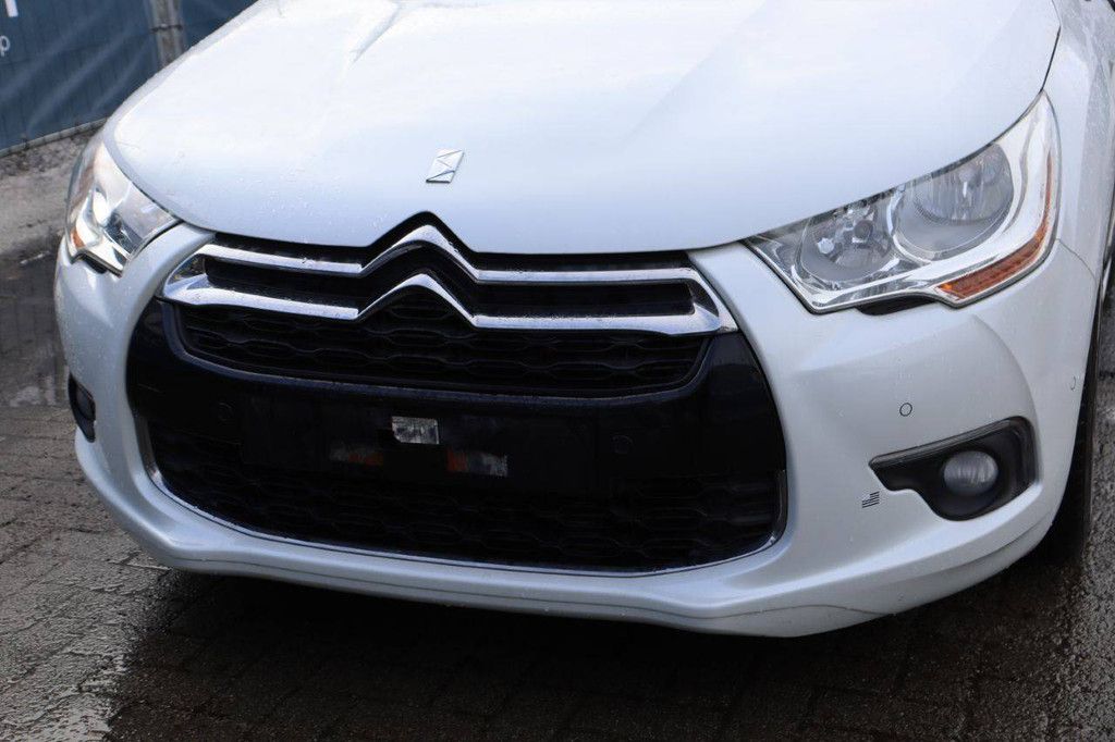 Passenger car Citroën Ds4 Diesel 136hp 2013 (Margin)