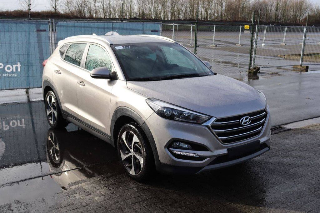 SUV Hyundai Tucson Diesel 115hp 2016 (Margin)