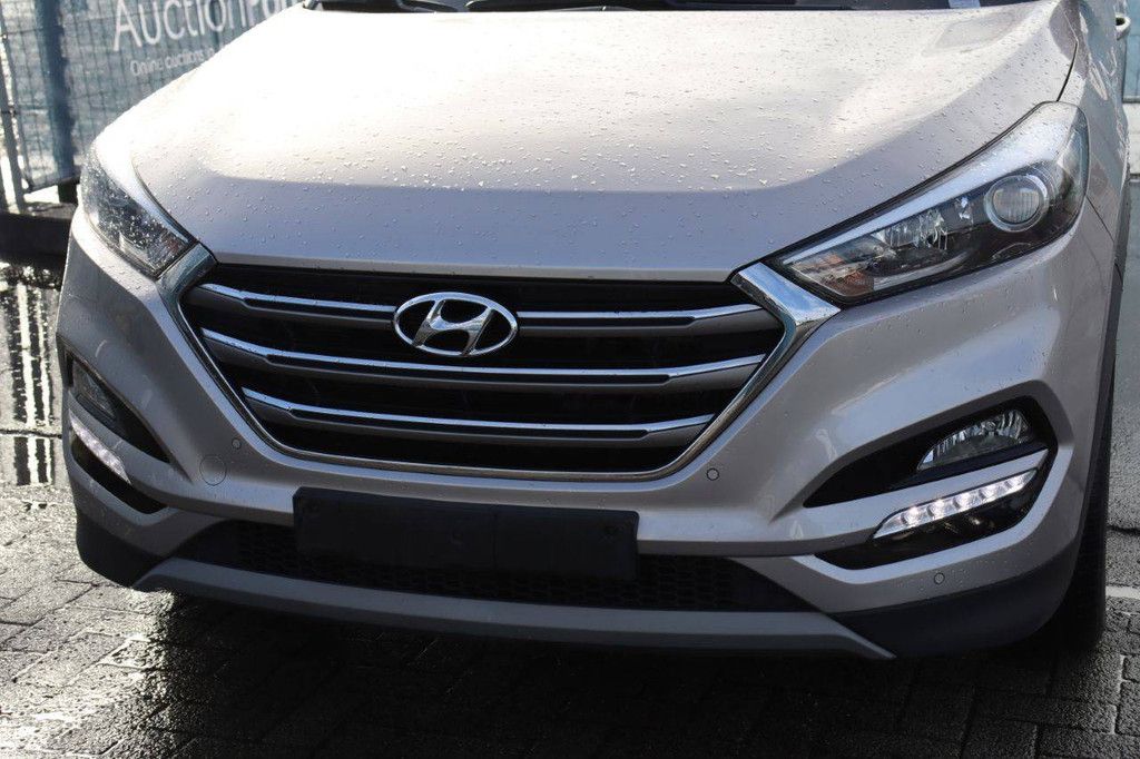 SUV Hyundai Tucson Diesel 115hp 2016 (Margin)
