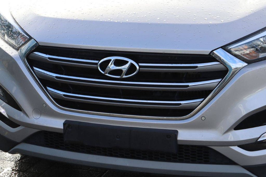 SUV Hyundai Tucson Diesel 115hp 2016 (Margin)