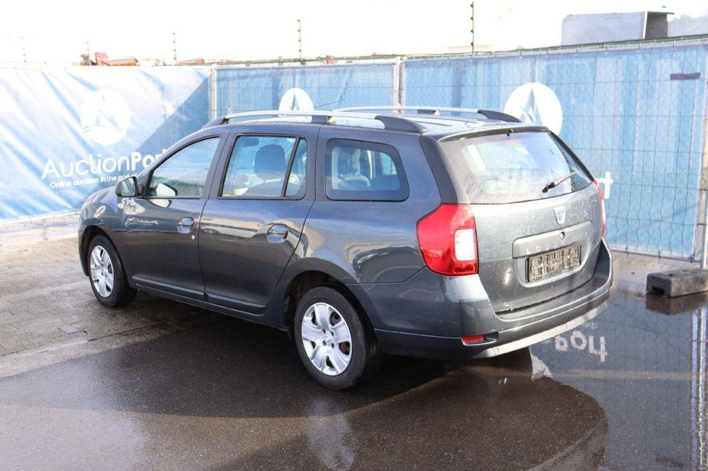 Passenger car Dacia Logan Petrol 90 hp 2017 (Margin)