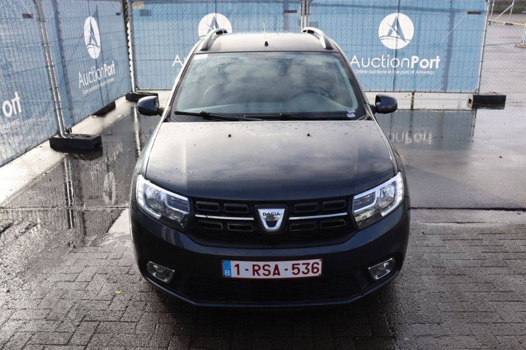 Passenger car Dacia Logan Petrol 90 hp 2017 (Margin)