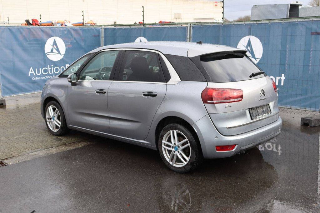 Passenger car Citroën C4 Diesel 120 hp 2016 (Margin)