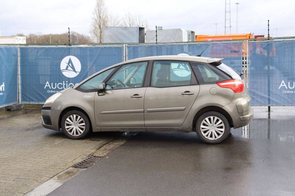 Passenger car Citroën C4 Diesel 110 hp 2008 (Margin)