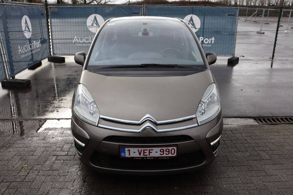 Passenger car Citroën C4 Diesel 112 hp 2013 (Margin)