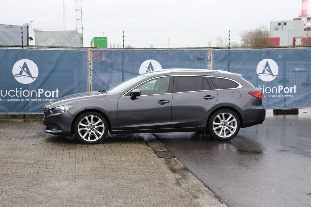 Passenger car Mazda 6 Diesel 150 hp 2014 (Margin)