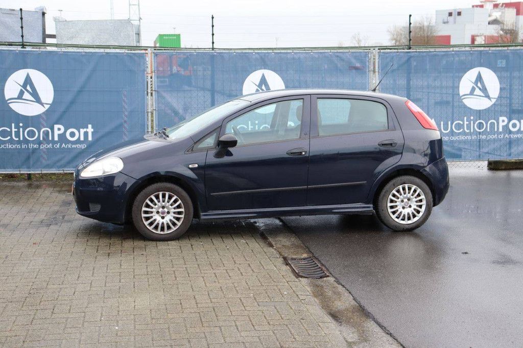 Pkw Fiat Punto Diesel 85 PS 2011 (Marge)