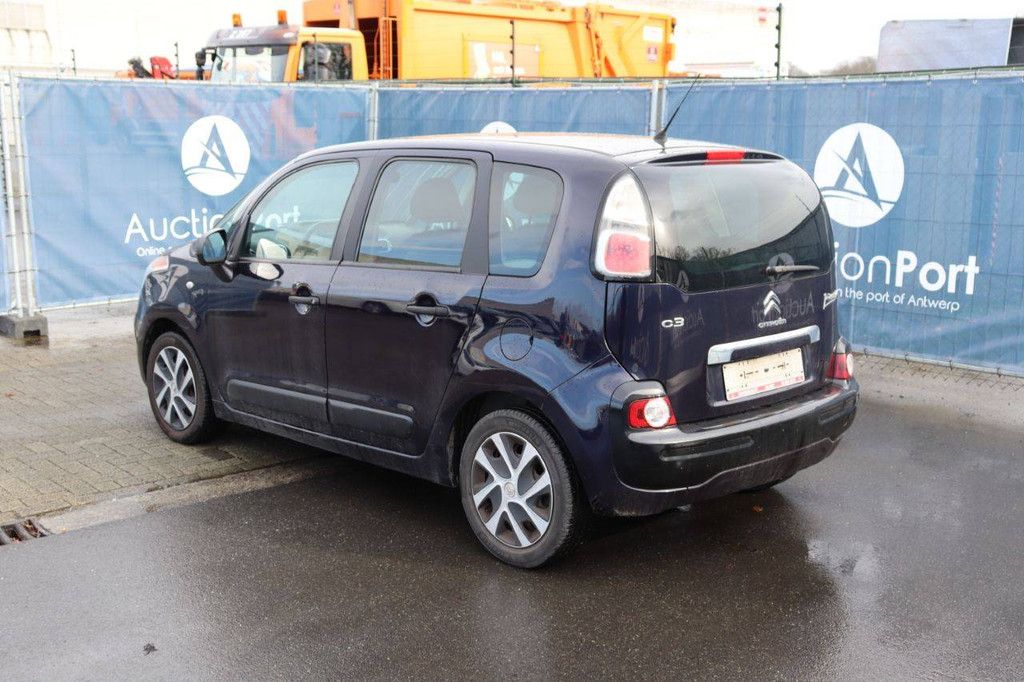Passenger car Citroën C3 Petrol 95 hp 2013 (Margin)