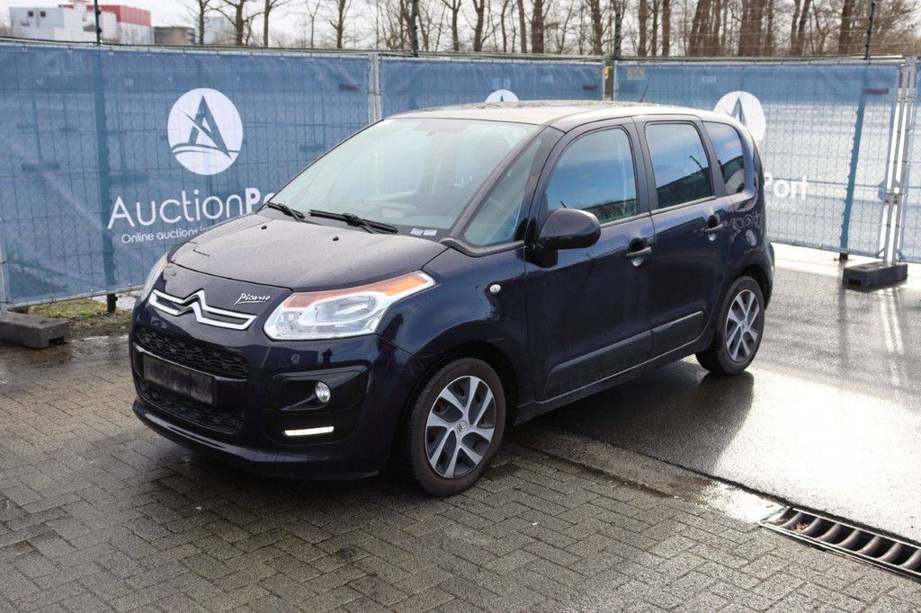 Passenger car Citroën C3 Petrol 95 hp 2013 (Margin)