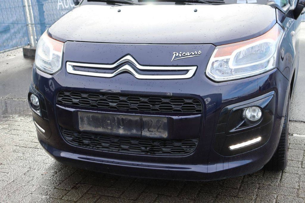 Passenger car Citroën C3 Petrol 95 hp 2013 (Margin)