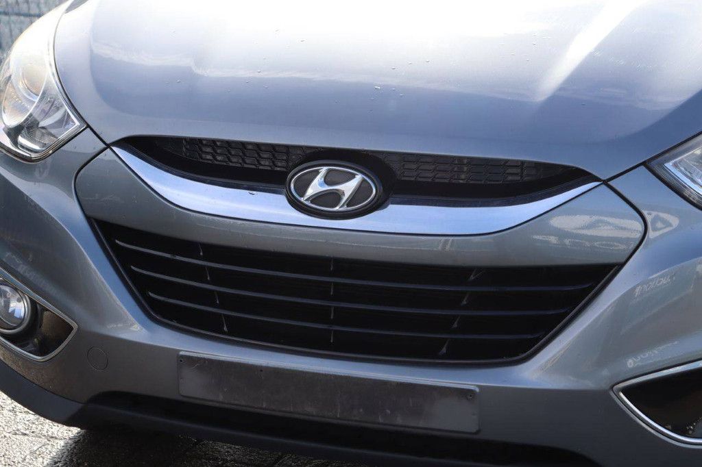 Passenger car Hyundai ix35 Petrol 136 hp 2013 (Margin)