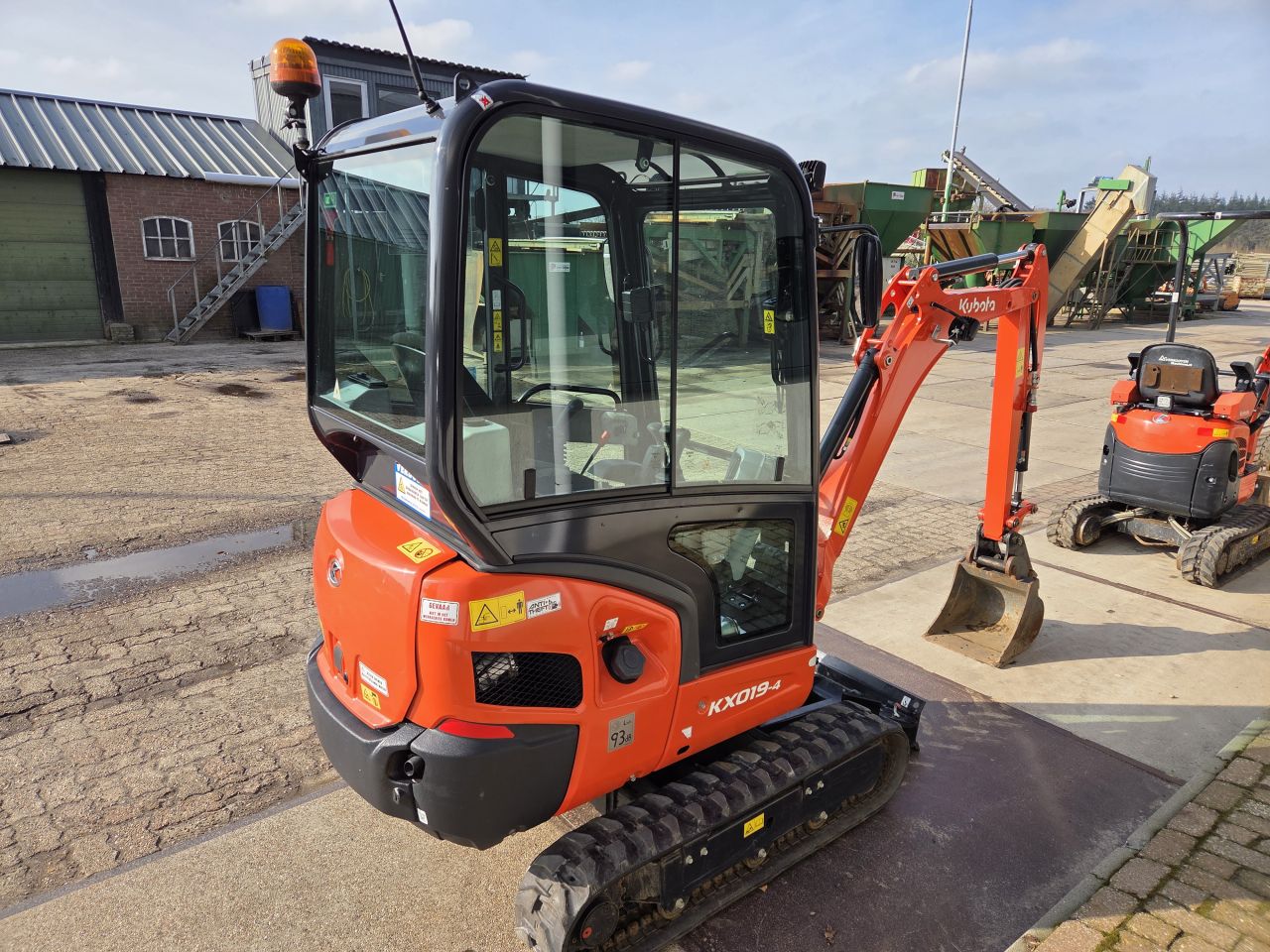Kubota KX019-4 (2025) minigraver