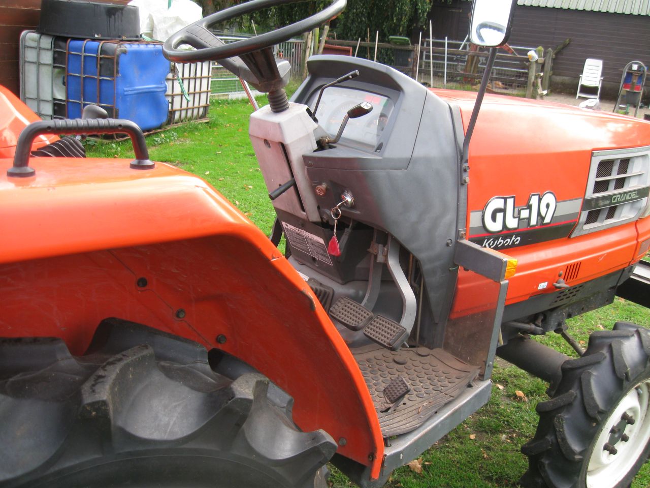 TE KOOP ZEER MOOIE kUBOTA