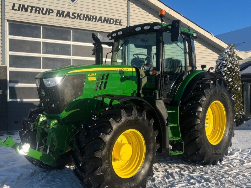 John Deere 6215R Med frontlift