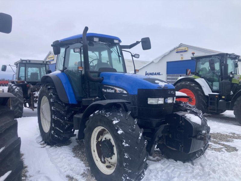 New Holland TM140