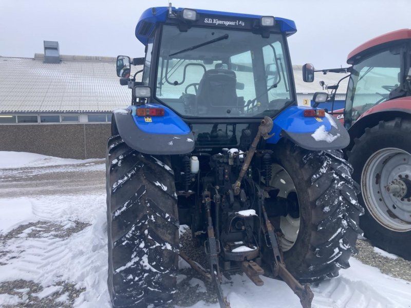 New Holland TM140