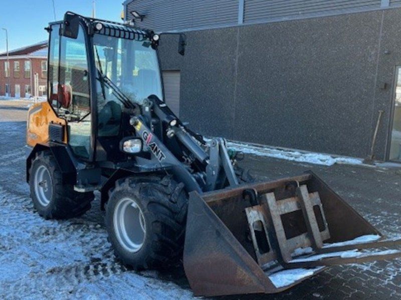 Giant G2700 X-TRA HD PLUS G2700 x-tra HD+