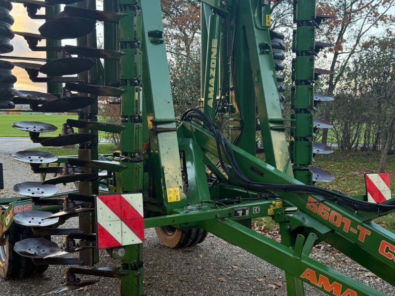 Amazone CATROS 5501 T med MATRIX valse